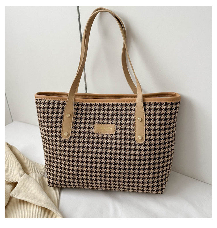 Houndstooth Shoulder Bag
