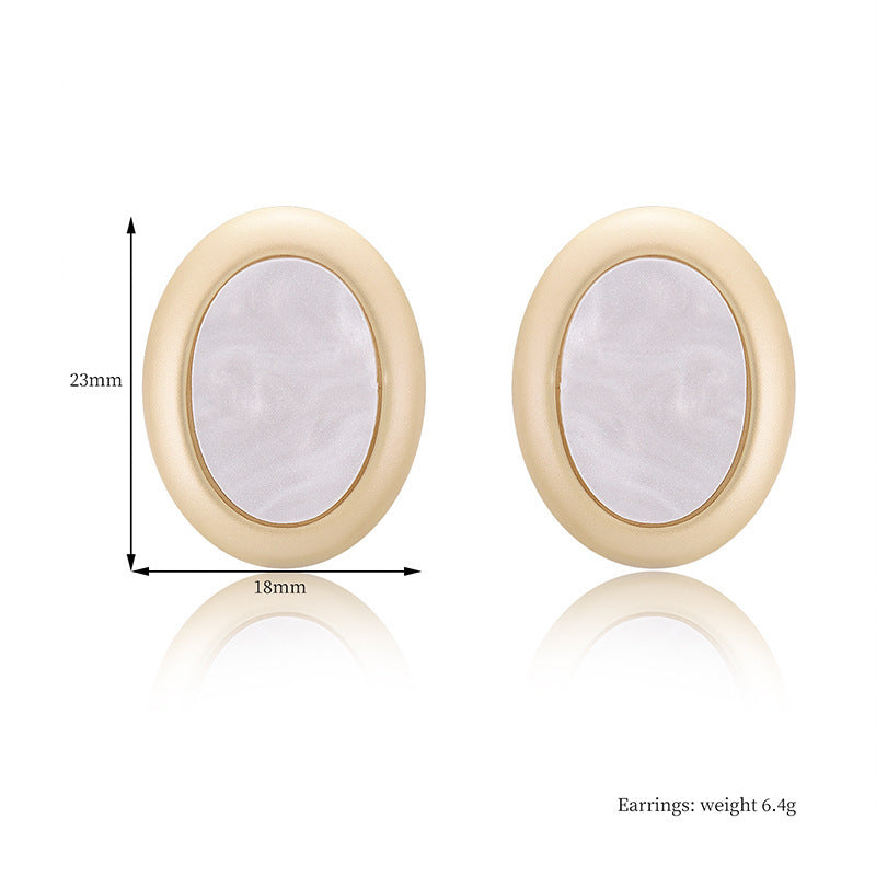 Retro Earring