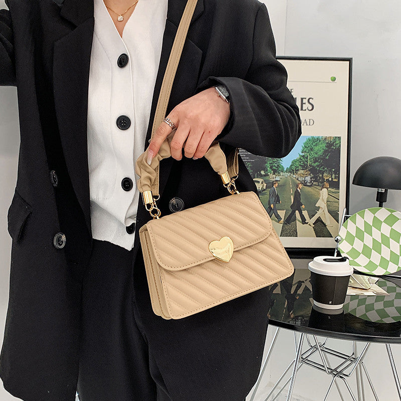 Chain Shoulder Bag