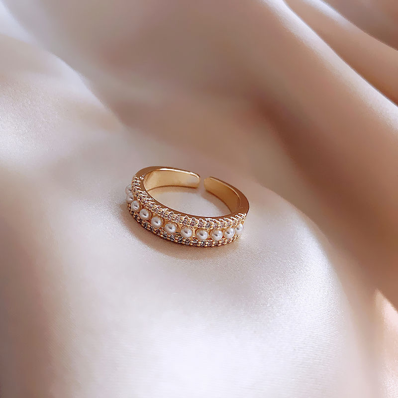 Pearl Ring