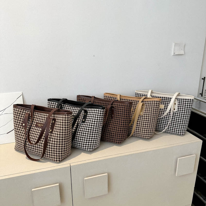 Houndstooth Shoulder Bag
