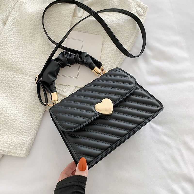 Chain Shoulder Bag