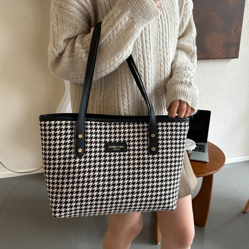Houndstooth Shoulder Bag