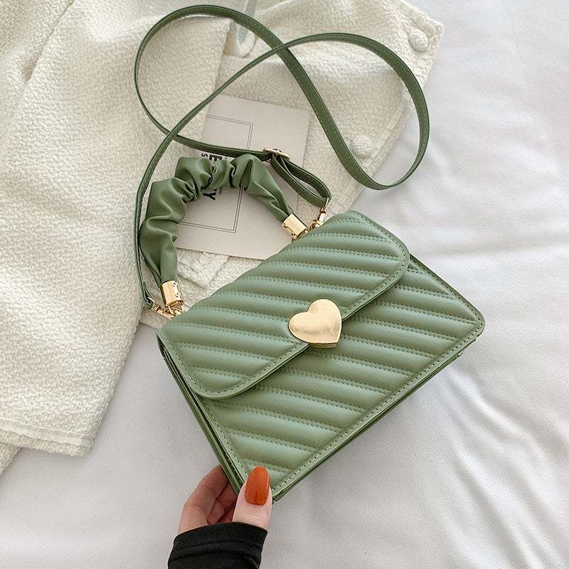 Chain Shoulder Bag