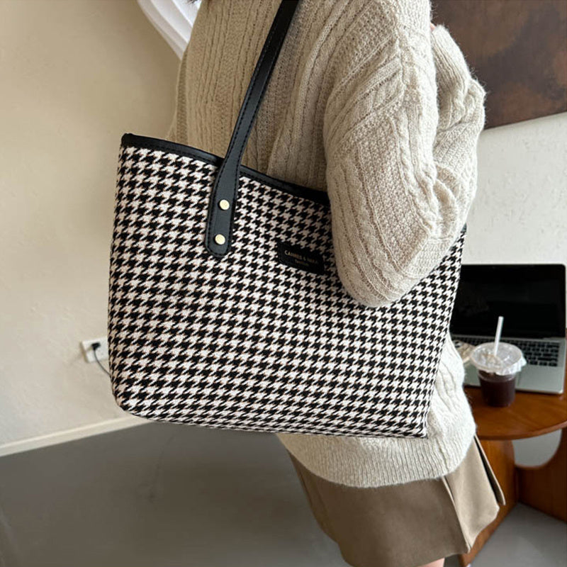Houndstooth Shoulder Bag